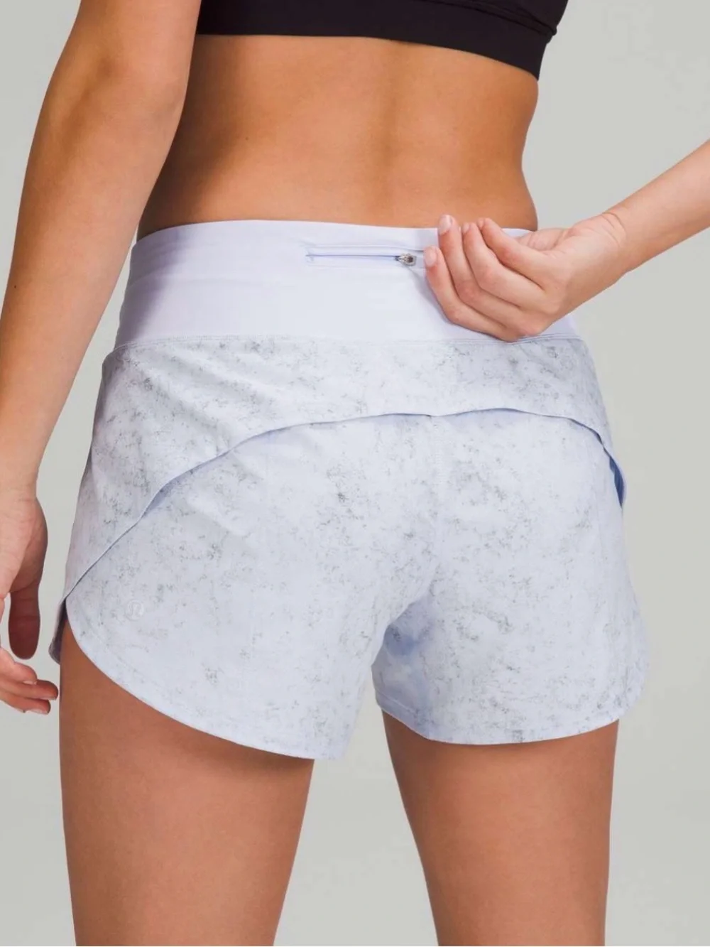 Lululemon Speed Up Mid Rise Lined Short 4”
